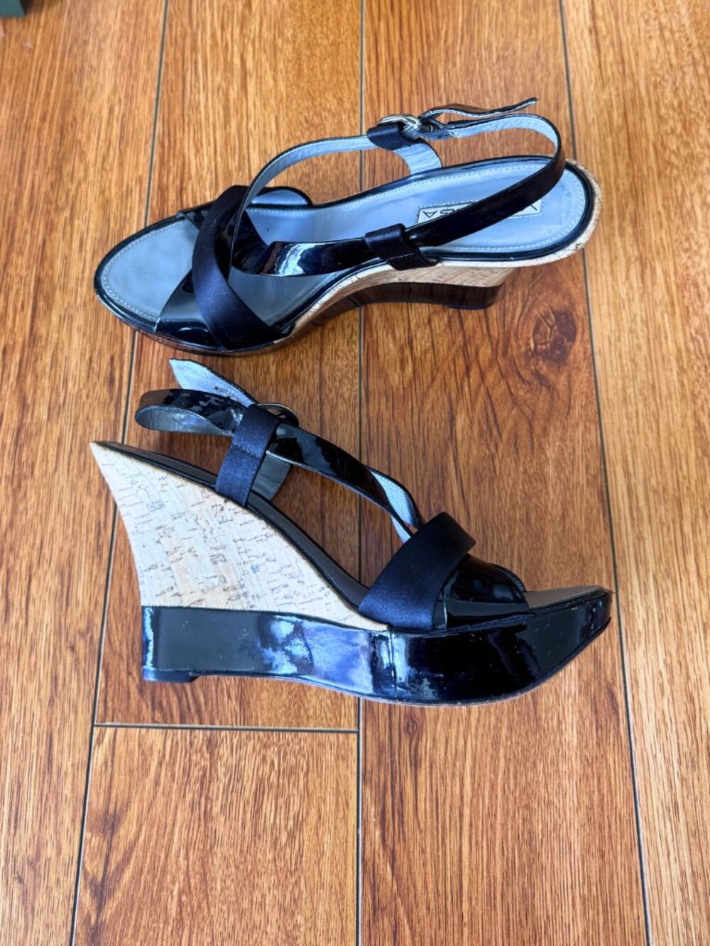 Via Spiga Black Patent Cork Wedge Sandals – Size 9